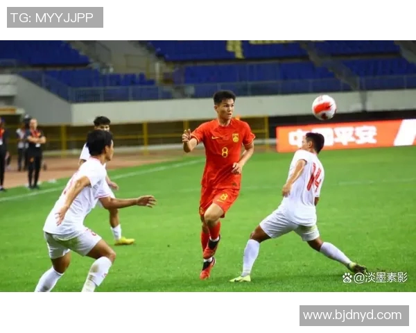 世青赛激战日本U19对决沙特U19争夺晋级名额