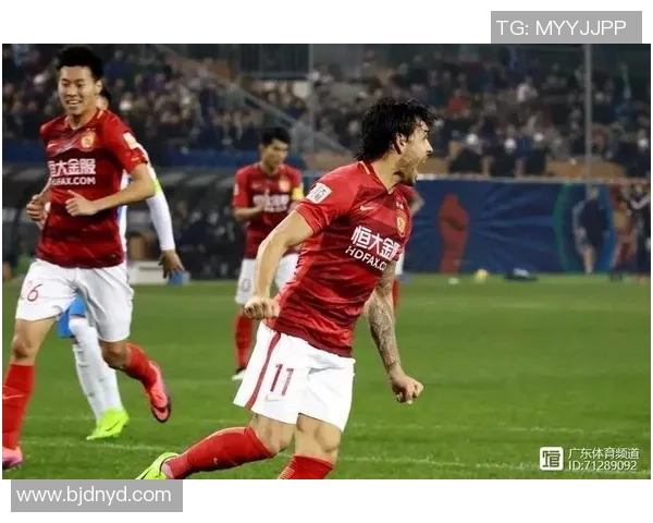 广州恒大主场狂胜香港东方七球大捷展现强大实力 广州恒大主场狂胜香港东方七球大捷展现强大实力